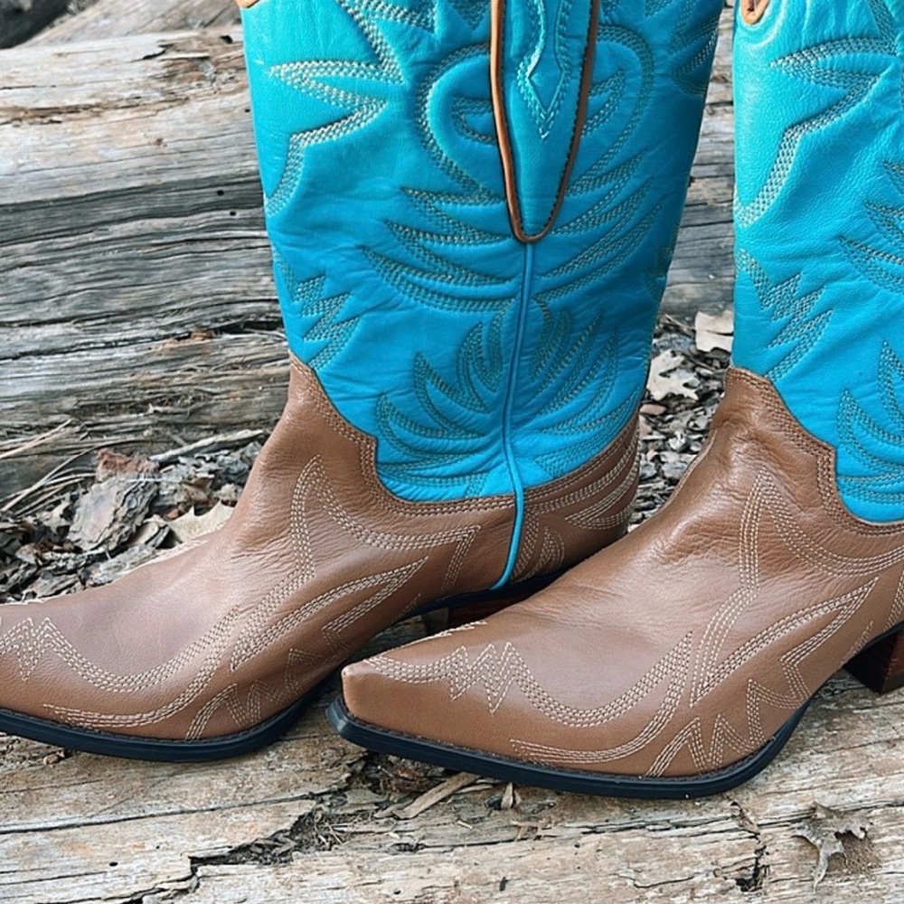 Guess Turquoise and Tan Ankle Boots